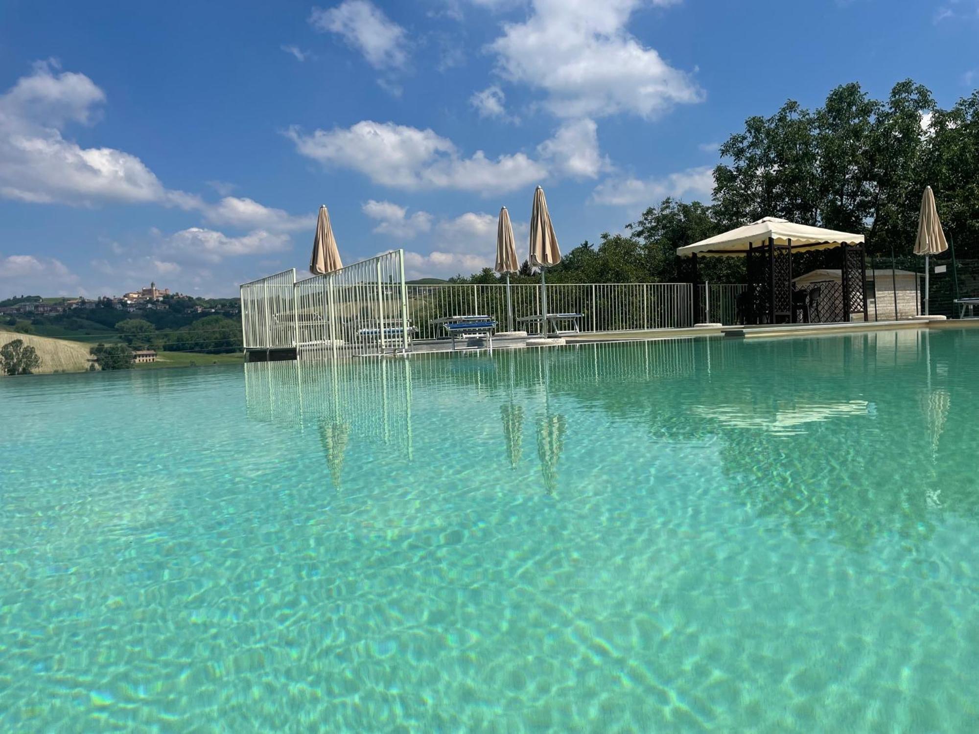Agriturismo La Mussia Castelnuovo  エクステリア 写真