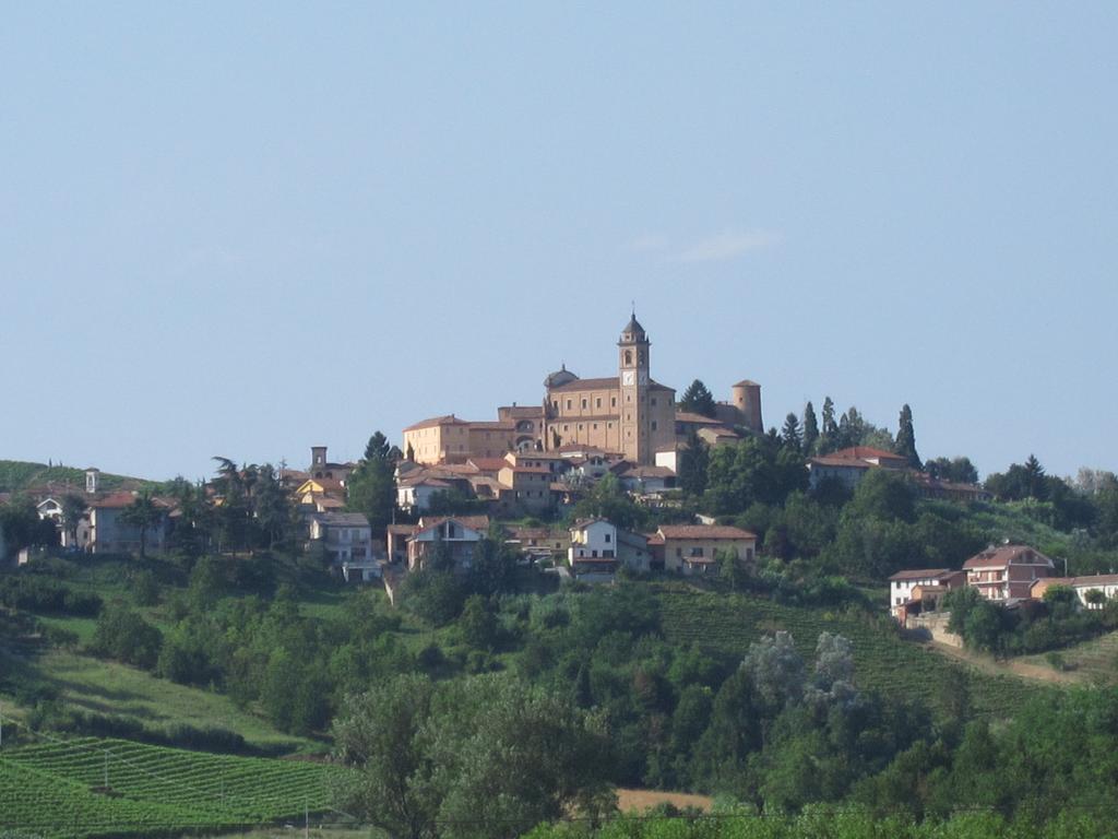 Agriturismo La Mussia Castelnuovo  エクステリア 写真