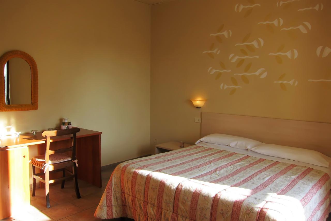 Agriturismo La Mussia Castelnuovo  エクステリア 写真